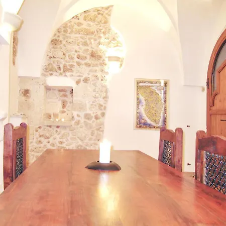 Holiday home Comfortable House With Fenced Garden - - Fireplace Surano