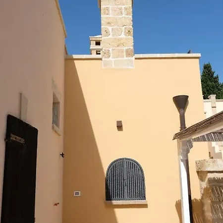 Comfortable House With Fenced Garden - - Fireplace Surano
