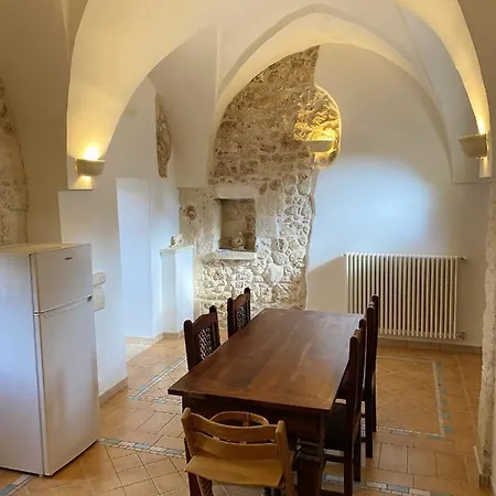 Comfortable House With Fenced Garden - - Fireplace Holiday home