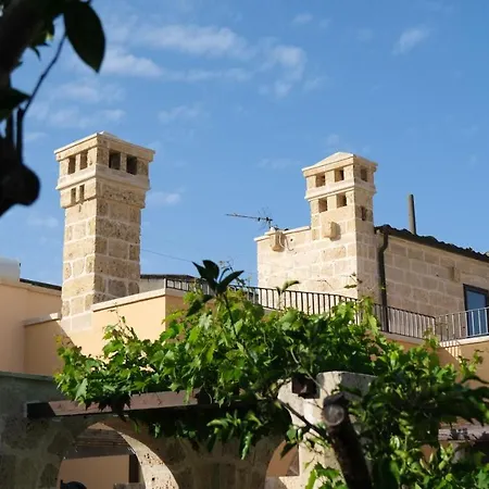 Holiday home Comfortable House With Fenced Garden - - Fireplace Surano